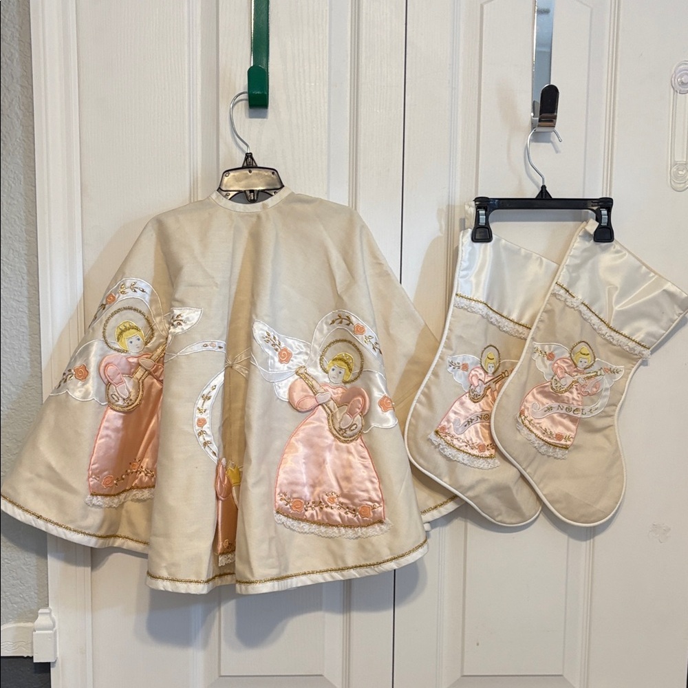 Angel Holiday Tree Skirt and Stockings Set - Cream and Gold
